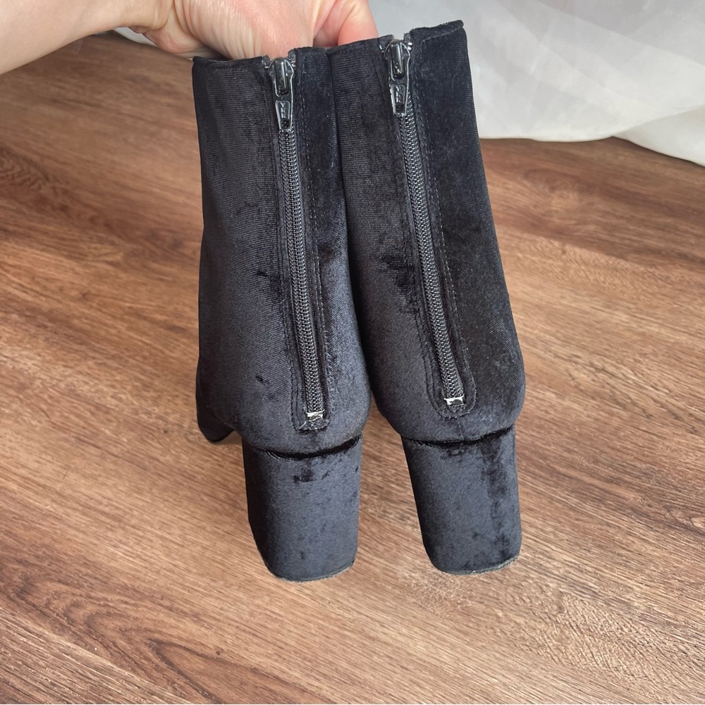 FREE PEOPLE VELVET CECILE ANKLE BOOT Black 40 / 10 Boho - Picture 7 of 15